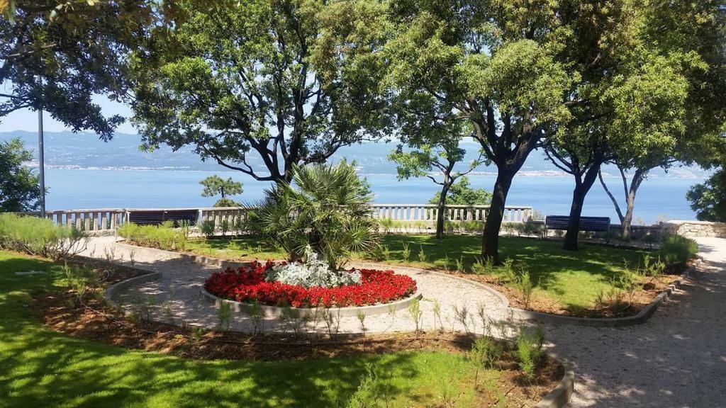 Apartment Vrbenka Връбник Екстериор снимка