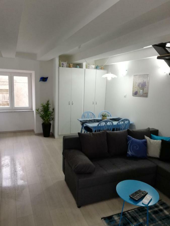 Apartment Vrbenka Връбник Екстериор снимка